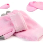 Guantes y medias rosas de spa hidratantes, de tela suave, con puntas para pantalla táctil.