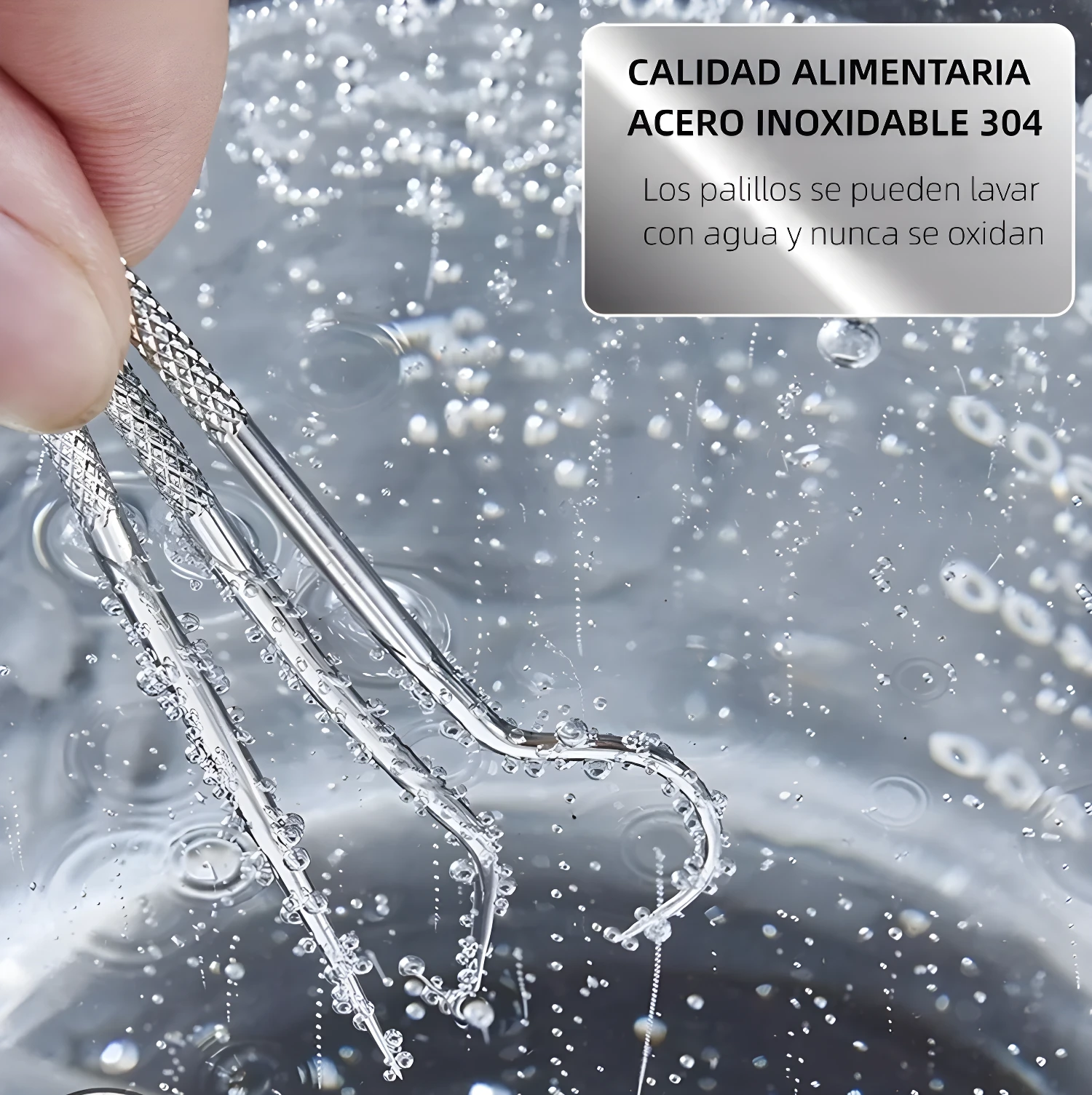 Palillo de acero inoxidable 304 sumergido en burbujas, ideal para limpieza dental.