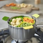 Kit 3 escurridores de silicona para vaporizar verduras en olla.