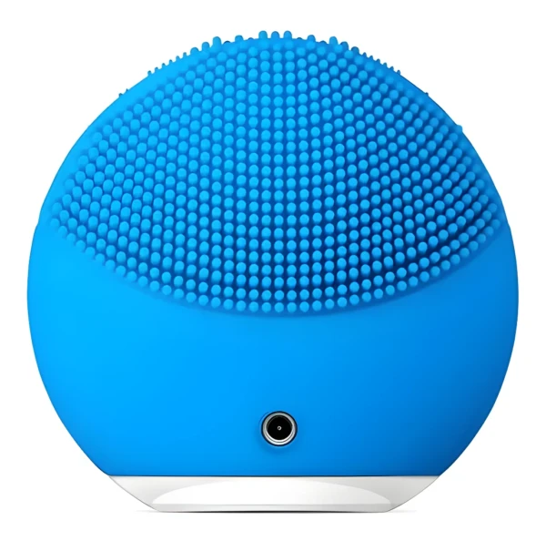 Limpiador Foreo Mini Luna azul con puntos de silicona y puerto de carga.