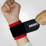 Set x2 muñequera neopreno ajustable Aolikes roja y negra para soporte de muñeca.
