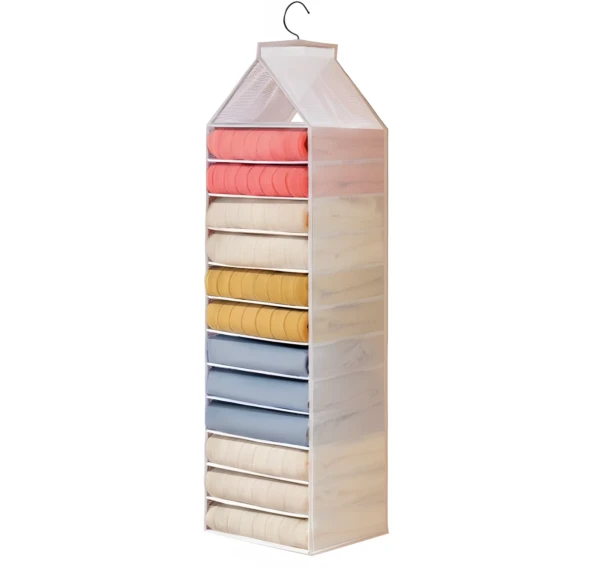 Organizador colgante de closet de 12 niveles con ropa enrollada en tonos pastel.