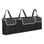 Organizador colgante para baúl de vehículo con 3 compartimentos y correas ajustables.