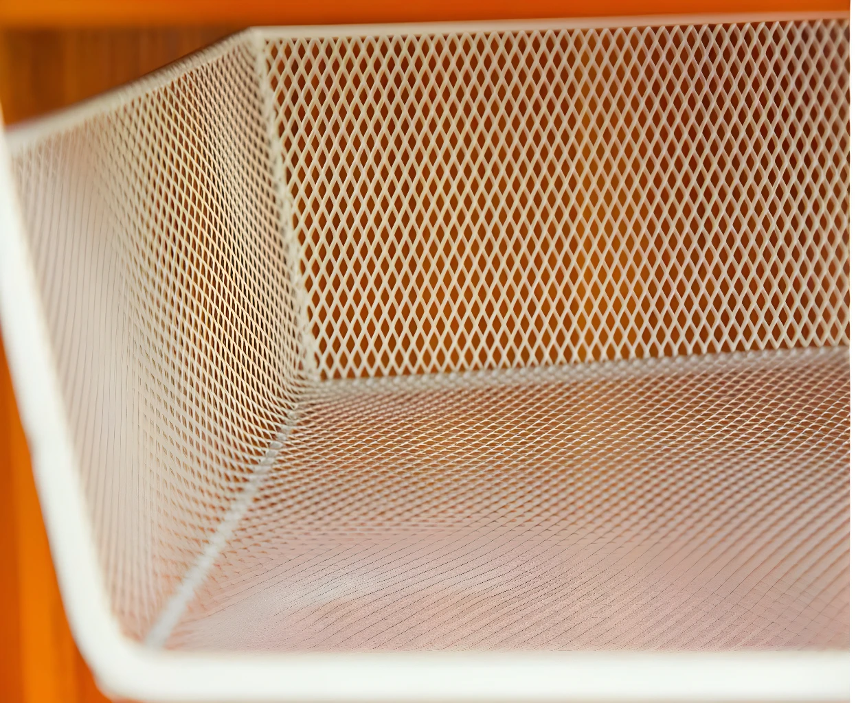 Organizador multiusos Gabeta blanco de malla metálica para almacenamiento.