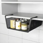 Organizador multiusos colgante negro para gabinetes, guarda frascos y latas.