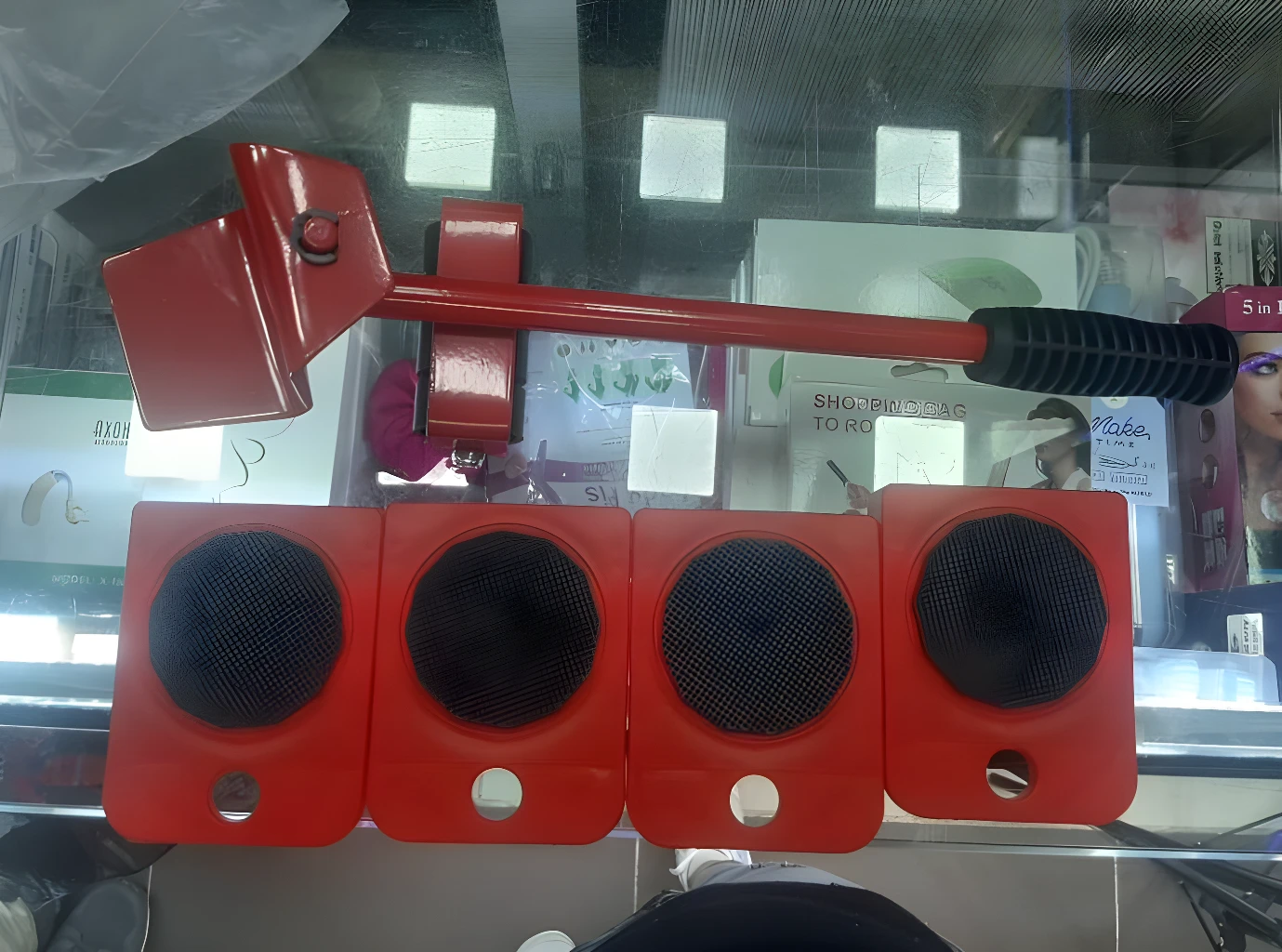 Palanca levanta muebles fácil con 4 bases deslizantes para mover electrodomésticos.