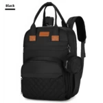 Pañalera negra con monedero colgante y detalles acolchados.