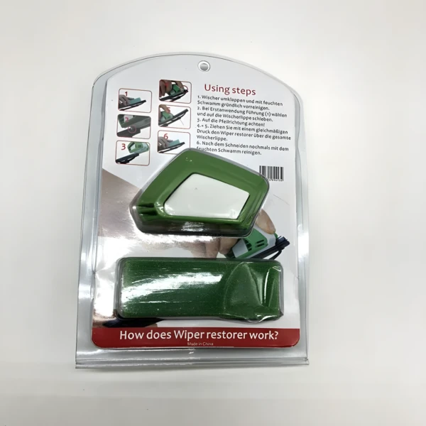 Reparador de plumilla para limpiaparabrisas, verde, con instructivo de uso.