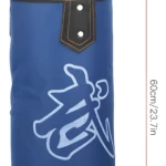 Saco de boxeo azul deportivo de 60cm con cadena de sujeción.