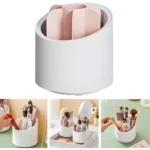 Soporte giratorio para brochas de maquillaje con compartimentos rosados, ideal para organizar cosméticos.