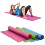 Tapete de yoga rosa para ejercicio, gym y pilates, con mujer haciendo abdominales.