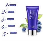 Crema limpiadora Wonder Bioaqua con arándanos, ideal para limpieza, hidratación, frescura, nutrición y cuidado suave.