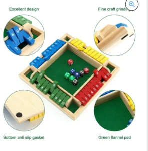 Juego "Cierra la Caja" de madera con dados y fichas numeradas en 4 colores, base de fieltro verde.