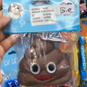 Dispensador de bolsas para popó de mascota, forma de caca sonriente, color marrón, llavero.