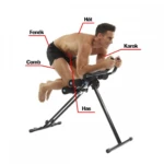 Hombre ejercitando abdominales en máquina Ab Vertical negra, marcando espalda, brazos, glúteos y abdomen.