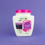 Crema capilar Hedera con ceramidas, tratamiento y reparación para cabello opaco y quebradizo, 960g.