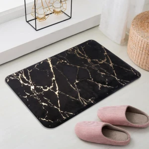 Tapete de baño afelpado negro con veta dorada, antideslizante.