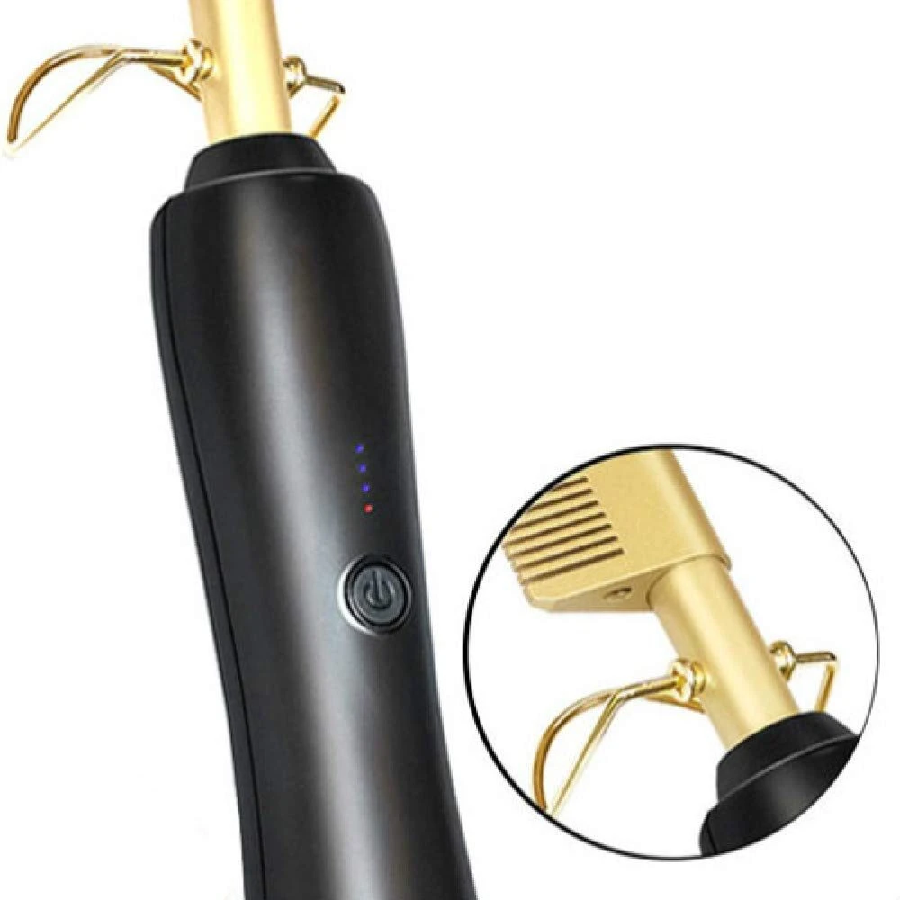 Peine alisador inalámbrico con cuerpo negro mate, mango ergonómico, indicador LED de batería y cabezal dorado metálico con detalle de dientes.