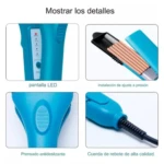 Plancha alisadora azul con placas corrugadas para crear texturas, pantalla LED de temperatura, diseño ergonómico antideslizante y cable giratorio.
