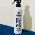 Termo protector capilar French's Gold en envase blanco con atomizador negro, 250ml.
