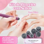 Set de 6 pinceles de silicona con sellos para diseño de uñas, incluye caja organizadora y moldes con formas de flores, mariposas y figuras decorativas.