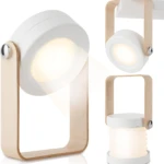 Lámpara recargable blanca con mango de madera, diseño plegable tipo acordeón, mostrada en tres posiciones: de mesa, suspendida y extendida como farol.
