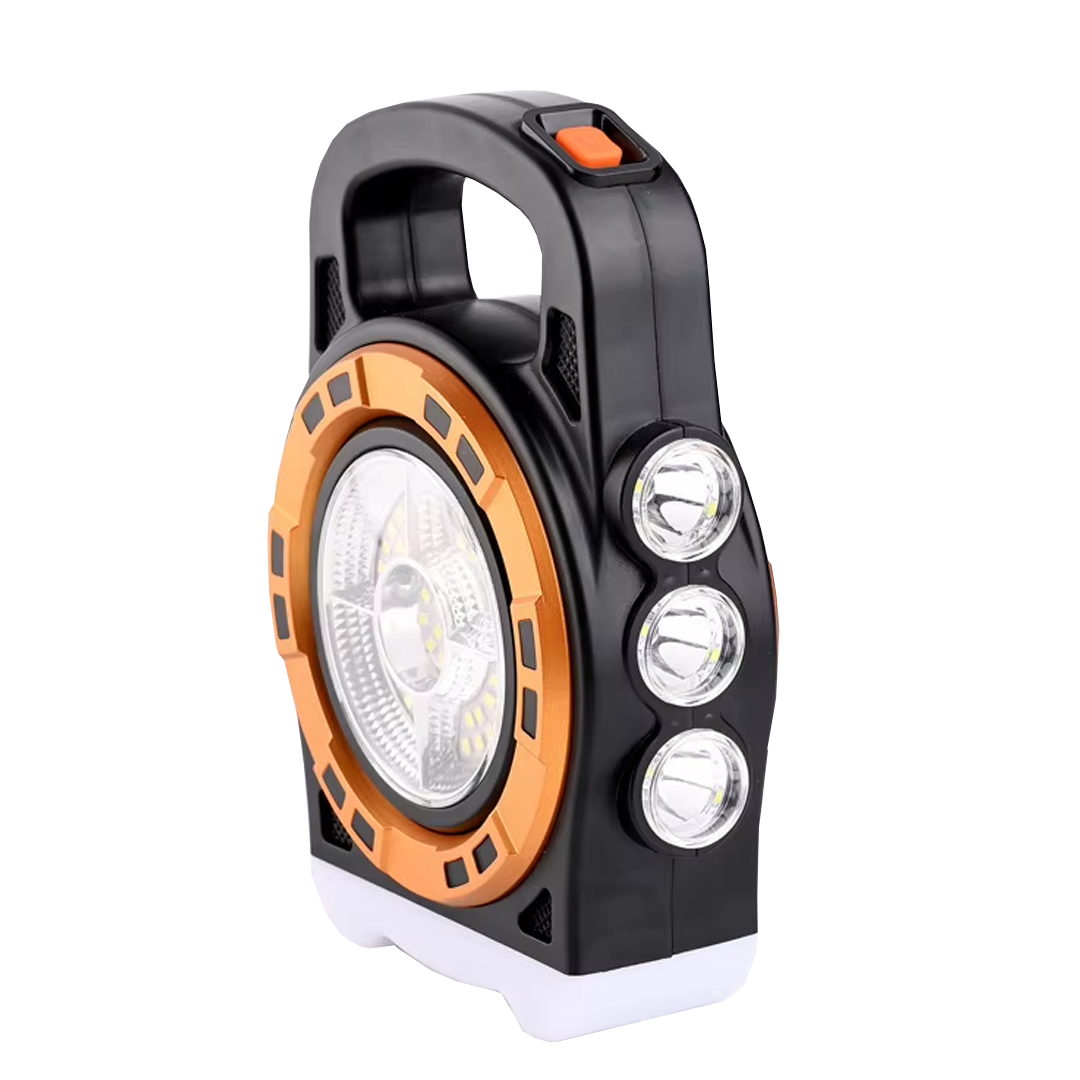 Linterna solar portátil Hb-6678C negra y naranja con tres focos laterales y panel led frontal, mango ergonómico.