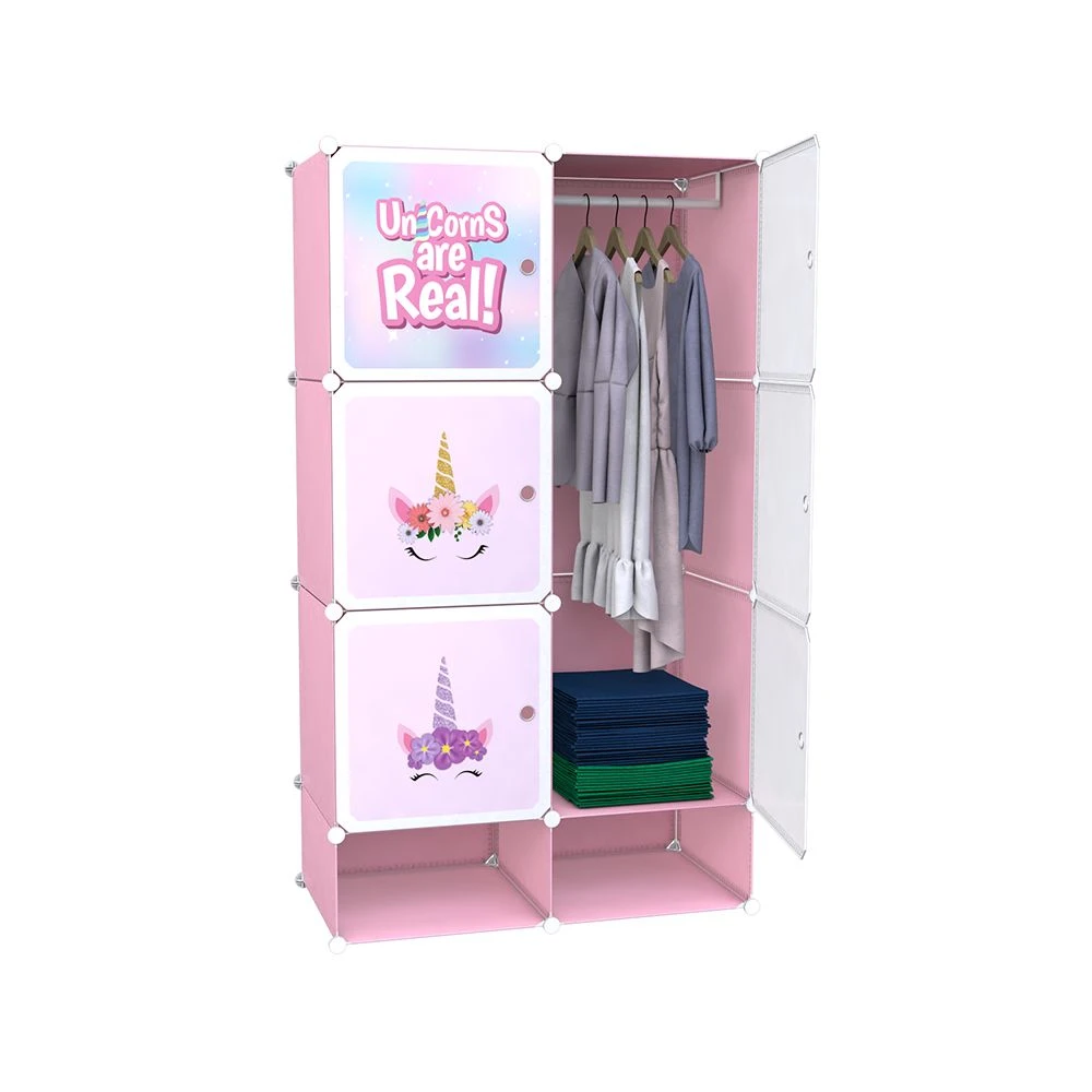 Armario organizador infantil rosa con unicornios. Incluye compartimentos para ropa colgada y doblada.