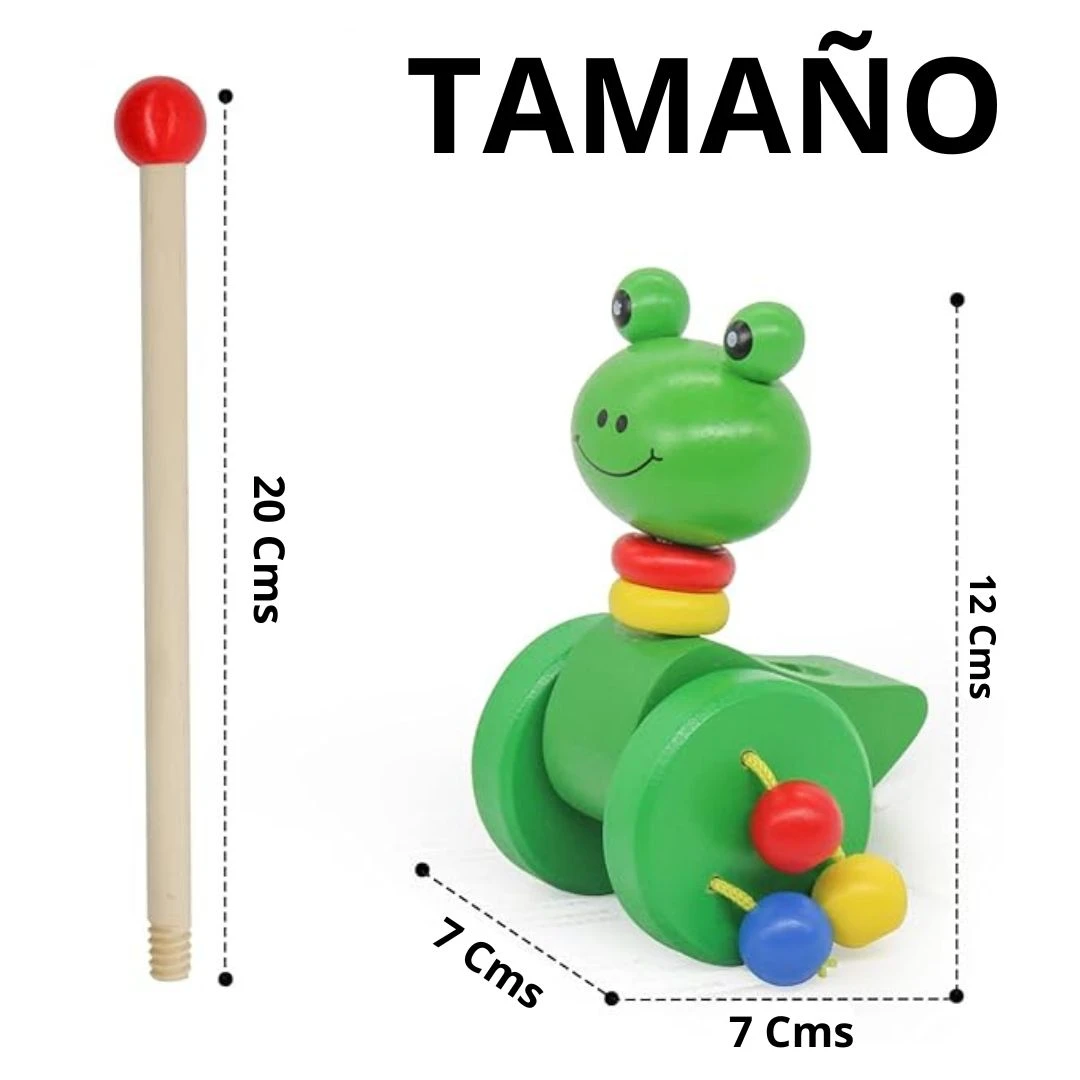 Set x2 animalitos caminadores de madera: uno en forma de palito rojo, el otro verde con ruedas y sonajero. Medidas: 20, 12 y 7 cm.