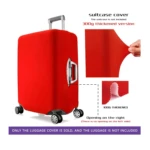 Funda elástica roja 300g engrosada para maleta, con apertura lateral y mostrando elasticidad.