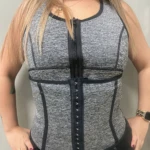 Faja chaleco reductora unisex gris con cierre frontal y broches, ideal para entrenamientos.