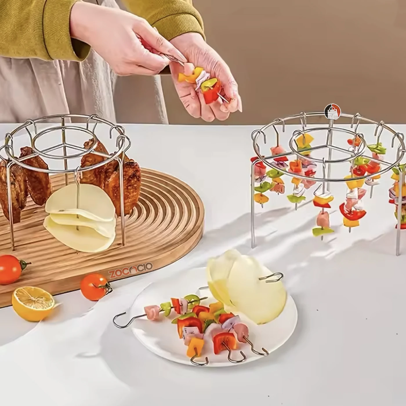 Set x2 parrillas redondas de acero inoxidable para brochetas, exhibe pollo y vegetales en airfryer.