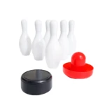 Juego de bolos blancos y rojo con disco negro, ideal para mesa.