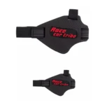 Set x2 protectores negros para zapato de moto con logo "Race car tribe" en rojo.