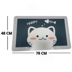 Tapete de baño antideslizante de 48x78 cm con diseño de gato blanco sonriente y pez.