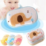 Esponja de baño infantil con diseño de elefante, ideal para bebés.