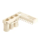 Soporte organizador beige de cocina ajustable con múltiples compartimentos y ganchos.