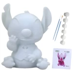 Alcancía de Stitch de vinil blanco para pintar, incluye pinceles y pinturas.