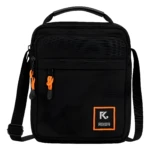 Morral negro de hombro con asa superior y correa ajustable, detalles naranjas y logo "K. EXCLUSIVE PRODUCTS".