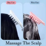 Cepillo masajeador de cuero cabelludo blanco para uso en seco y rosa para uso mojado con espuma.