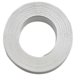 Rollo de cinta selladora blanca para pared, ancha y gruesa, con múltiples vueltas, ideal para juntas antihongos.