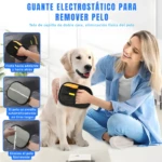 Mujer sonriente usa guante quita pelo negro y amarillo sobre un perro Golden Retriever. Instrucciones laterales muestran uso y limpieza.