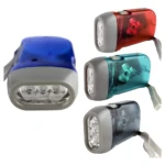 Linternas manuales LED de emergencia en azul, rojo, turquesa y gris. Recargables por manivela, ideales para campamentos.