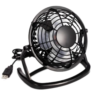 Mini ventilador USB negro para escritorio con rejilla protectora metálica y base ajustable.