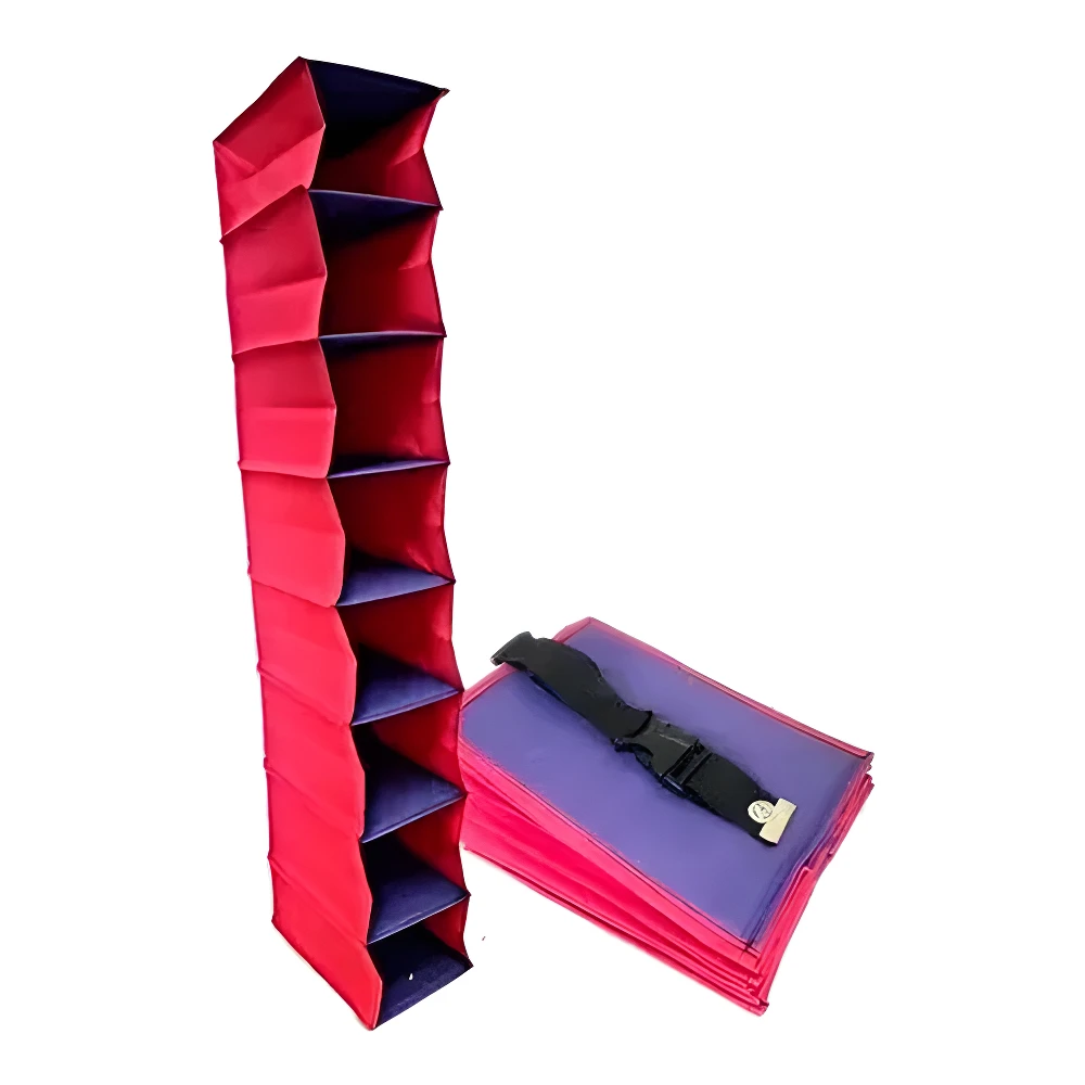 Zapatero colgante textil rojo y morado con manija, ideal para optimizar espacio en armarios.