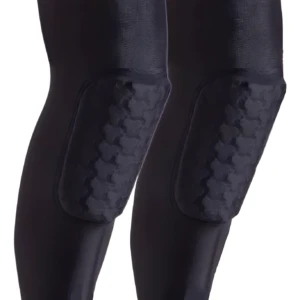 Par de mallas negras deportivas largas con almohadillas de protección texturizadas en la zona de la rodilla/codo.