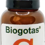 Serum facial Biogotas con Vitamina C, antiarrugas, 30ml/1 fl oz, en frasco ámbar con gotero negro.