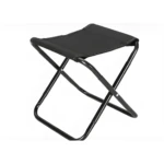 Silla plegable negra ultra liviana para exteriores, asiento de tela resistente y estructura metálica ligera.