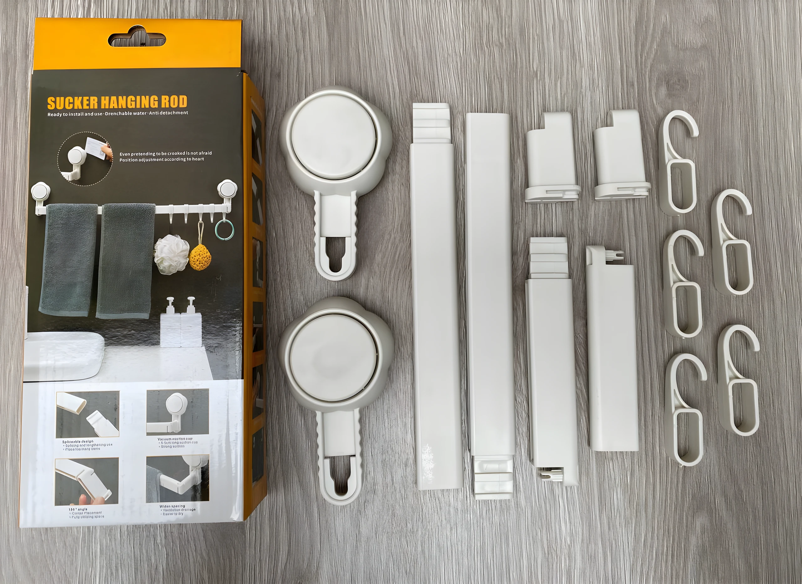 Estante organizador blanco con ventosas, tubos ajustables y ganchos para cocina y baño.