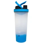 Shaker para proteína 3 en 1, vaso traslúcido con base y tapa azul vibrante, tapa con pico para beber.